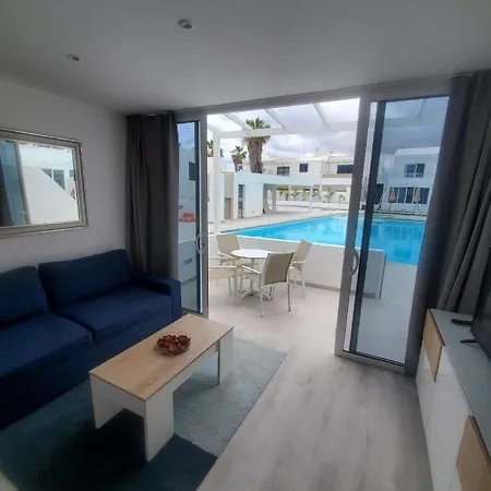 Atlantic View 1b 2 Bedrooms Ground Floor, Complex Featured On A Place In The Sun Apartment *