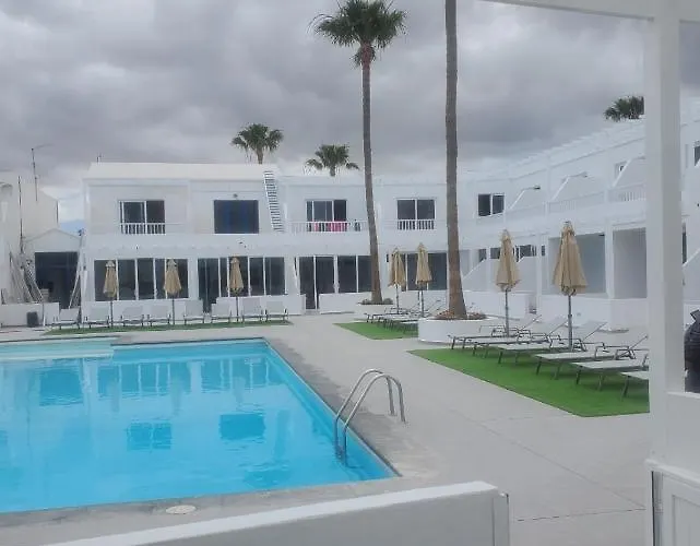 Atlantic View 1b 2 Bedrooms Ground Floor, Complex Featured On A Place In The Sun * プエルト・デル・カルメン